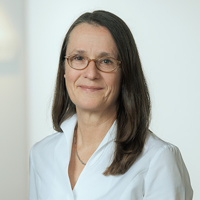 Porträt von Dr. med. Stephanie Schiele im Herz-Gefäß-Zentrum München