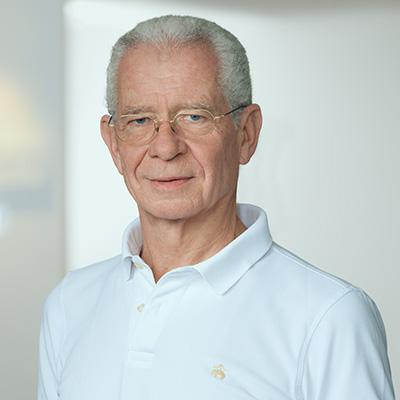 Porträt von Dr. med. Axel Schwarz im Herz-Gefäß-Zentrum München